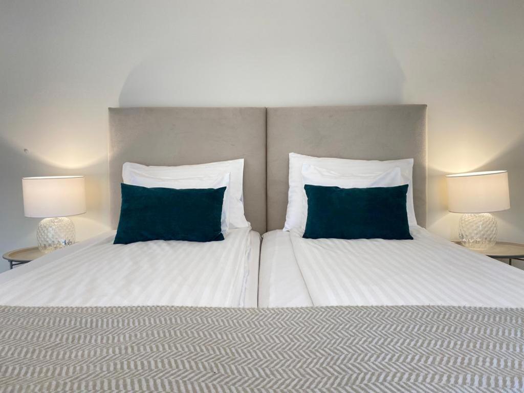 Cosy Inner City Getaway Bestern Szeged Esterno foto